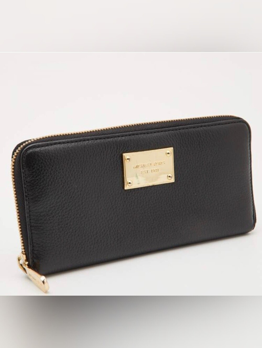 Michael Kors Leather Zip Around Continental Wallet